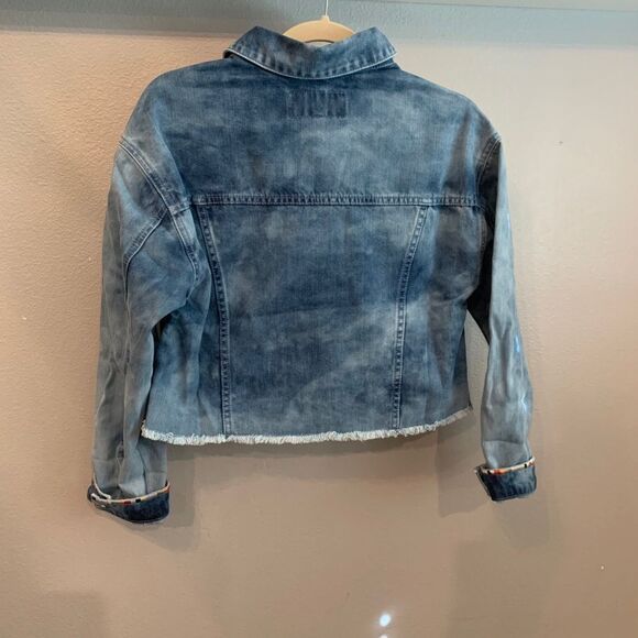 Cupcakes and Cashmere Denim Jacket NWT - Picture 2 of 3